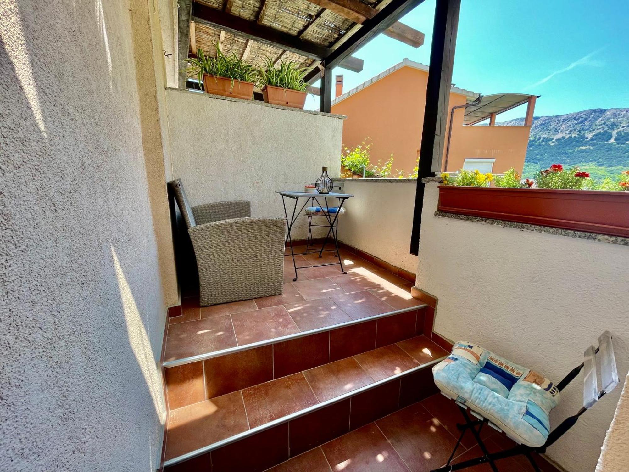 Apartments Rome Baska  Room photo